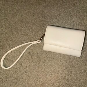 Target White Wristlet Clutch